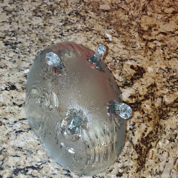 *1117 Vintage Light Blue Footed Carnival Glass Fruit Bowl - Picture 7 of 12